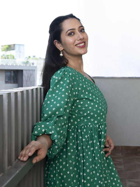 AAHELI VIVIKTHA BANDHANI PRINTED COTTON MAXI DRESS AAHELI VIVIKTHA BANDHANI PRINTED COTTON MAXI DRESS